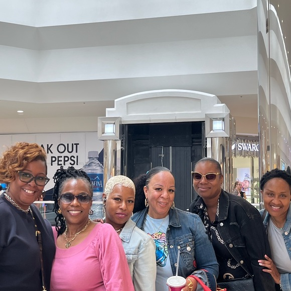 Live Show Listing - Like this listing and you'll be notified when I go live - Picture 16 of 16